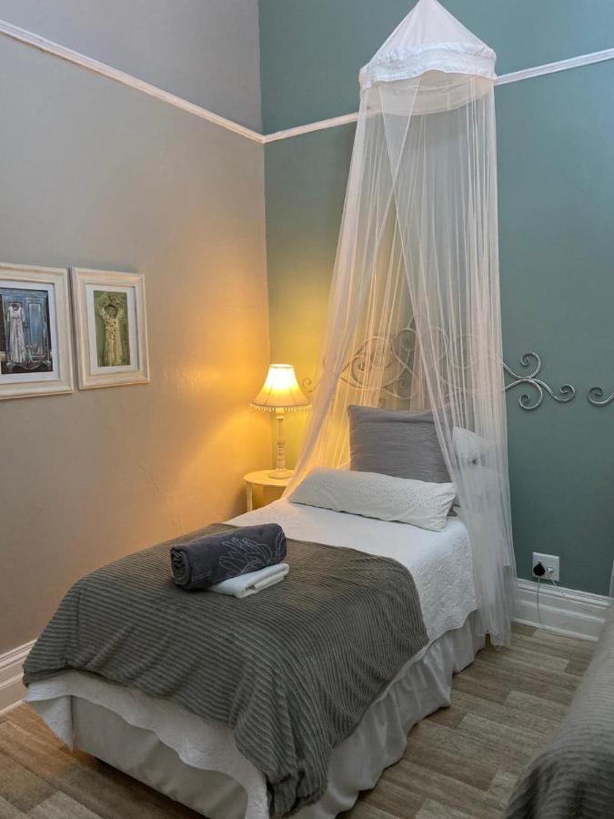 Cape Karoo Guesthouse Beaufort West Dış mekan fotoğraf