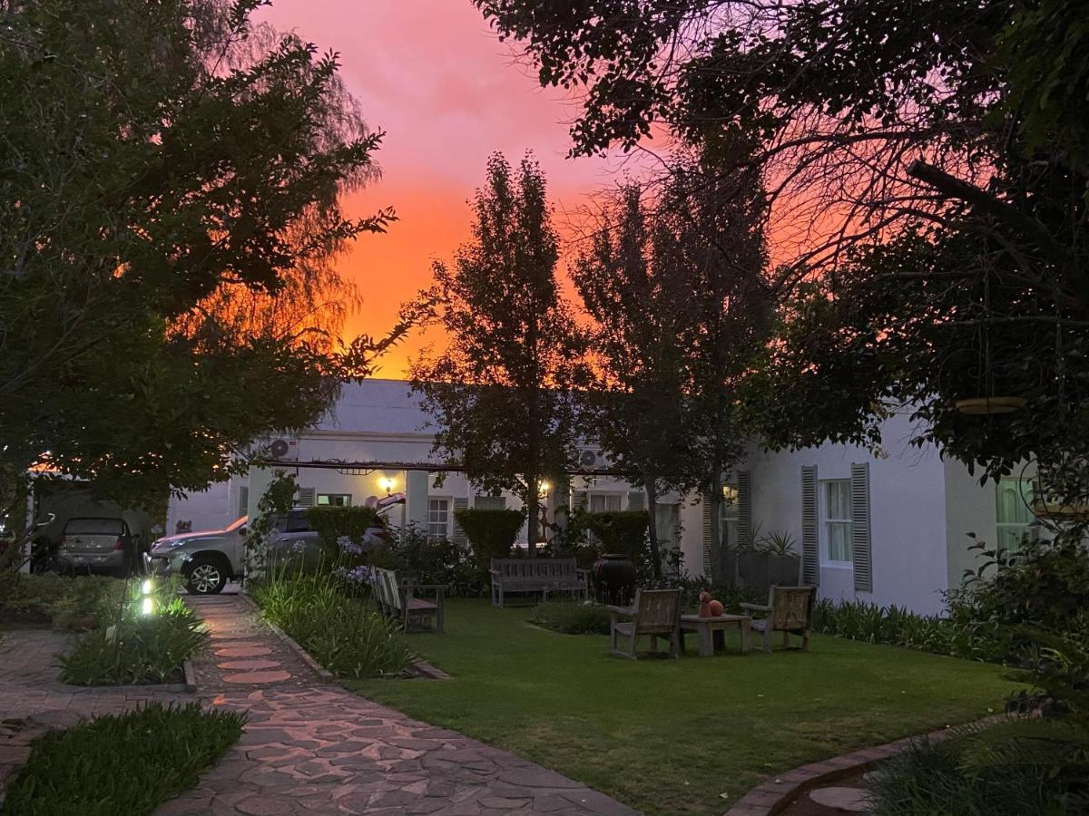 Cape Karoo Guesthouse Beaufort West Dış mekan fotoğraf