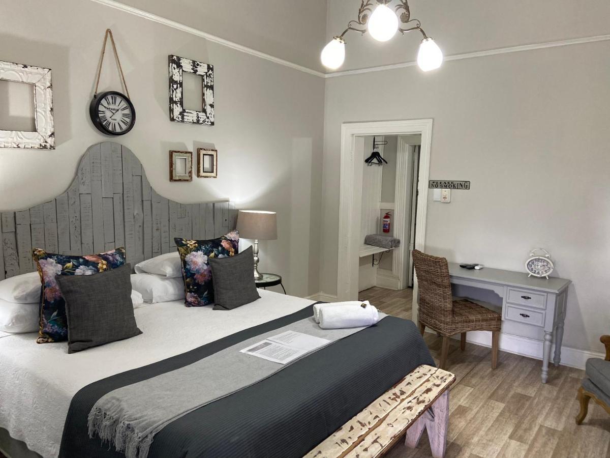 Cape Karoo Guesthouse Beaufort West Dış mekan fotoğraf