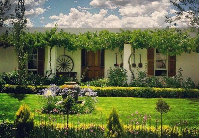 Cape Karoo Guesthouse Beaufort West Dış mekan fotoğraf
